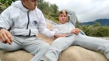 Gomez98xxx  25-08-2021 video strip